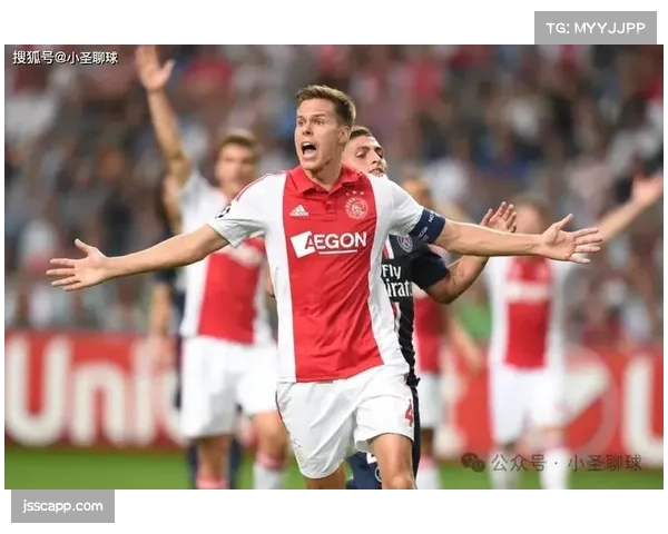 费耶诺德整个赛季客场表现稳定 战术执行力成关键